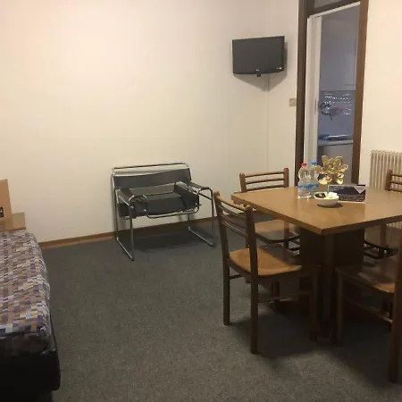 Spiaggia Residence アパートホテル リーヴァ・デル・ガルダ